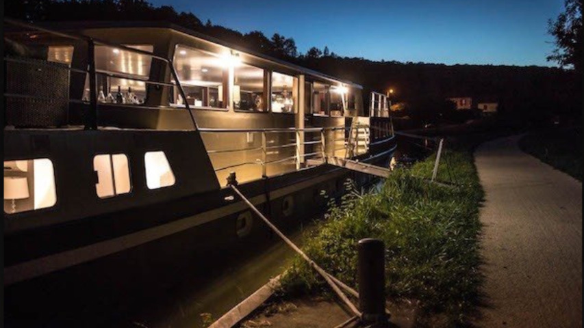 luxury-french-canal-boat-vacations---grand-victoria.jpg